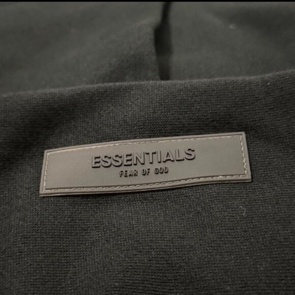 Essentials large black set hoodie and sweatpants - Picture 3 of 4